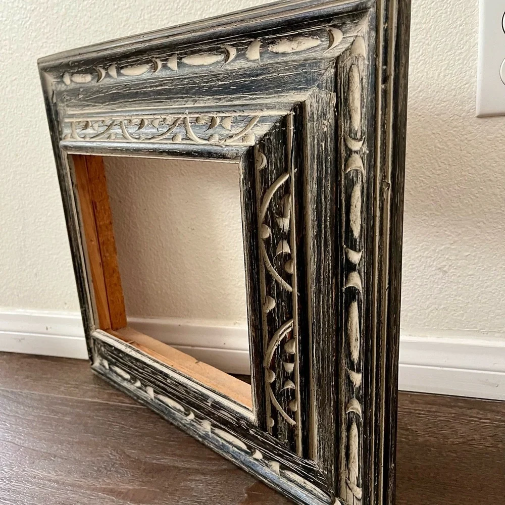 Vintage Ornate wooden Distressed Gray Picture Frame 15/17.5 Inch